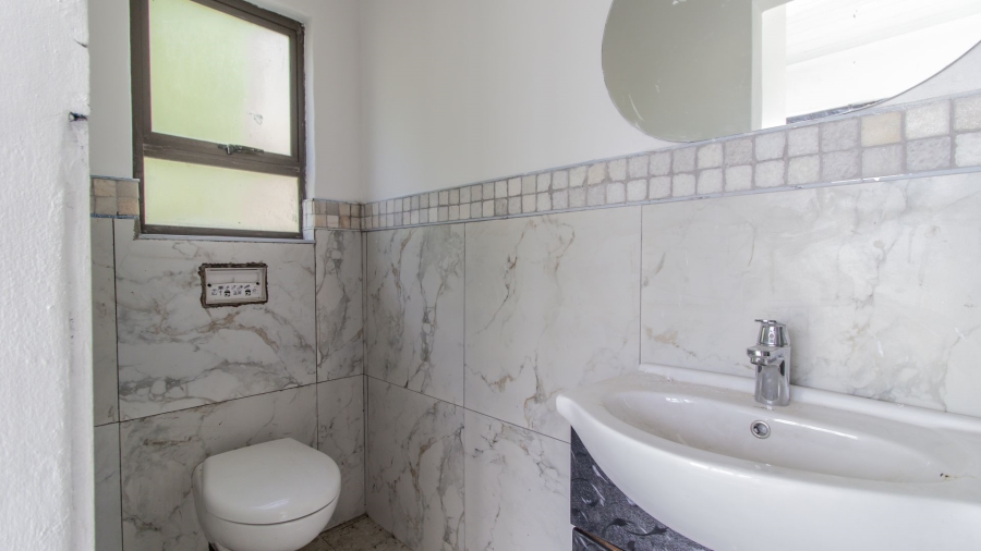 4 Bedroom Property for Sale in Hopefield Western Cape